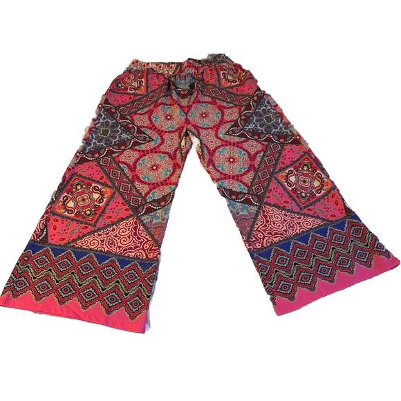 Women’s Umgee Pants Size Medium Abstract Pink NWT - Picture 1 of 9